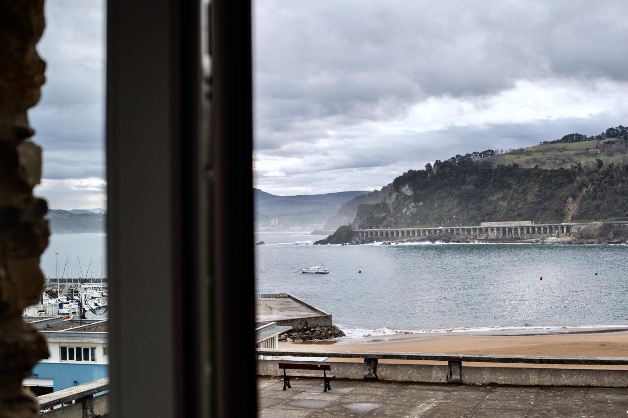 Katrapona Getaria Exterior foto